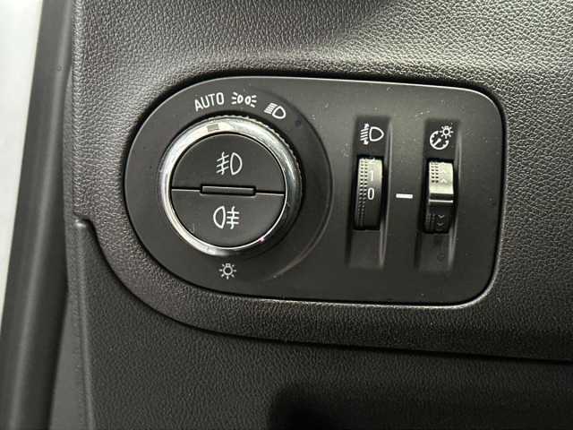 Opel Crossland X 1.5l - grey