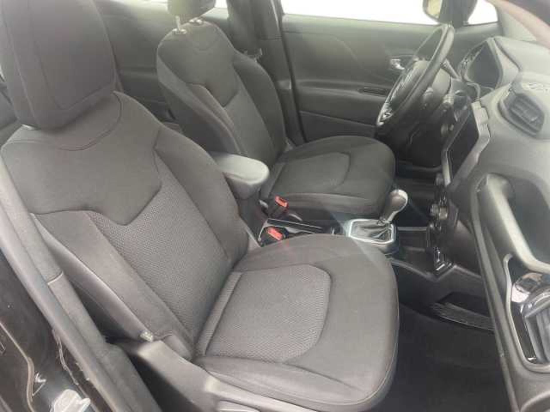 Jeep Renegade 1.0l - black