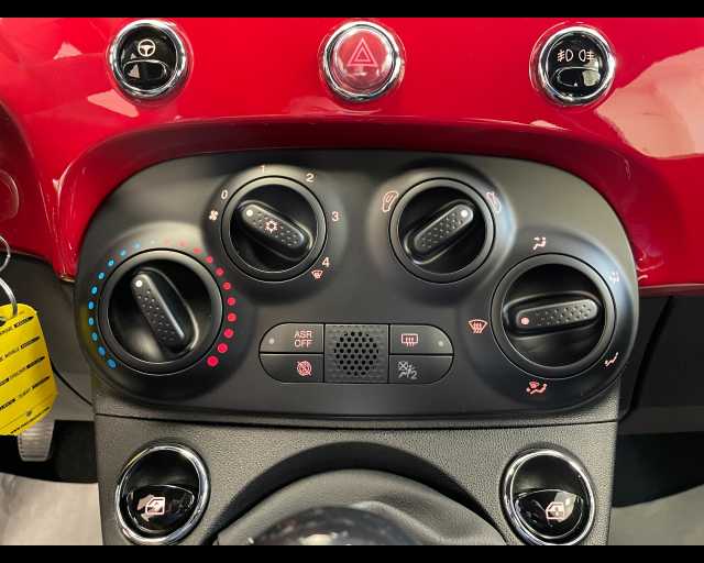 Fiat 500C 1.0l - red