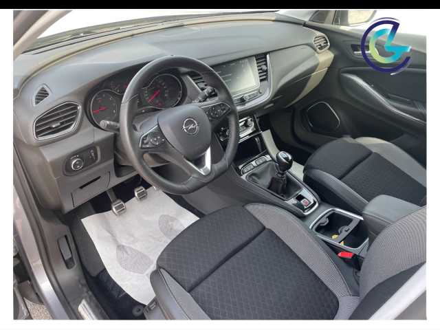 Opel Grandland X 1.5l - grey