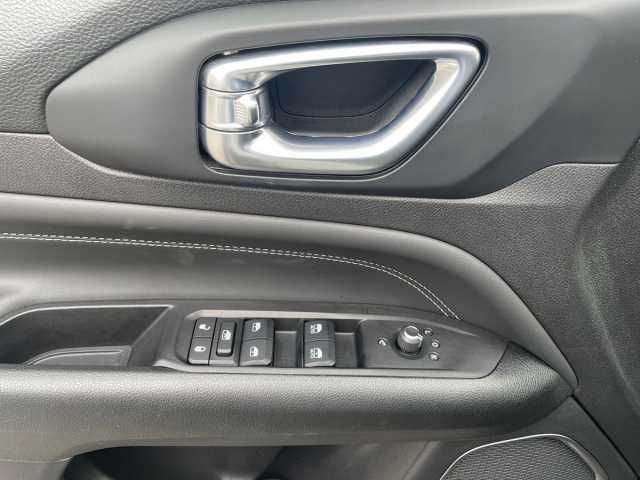 Jeep Compass 1.3l - black