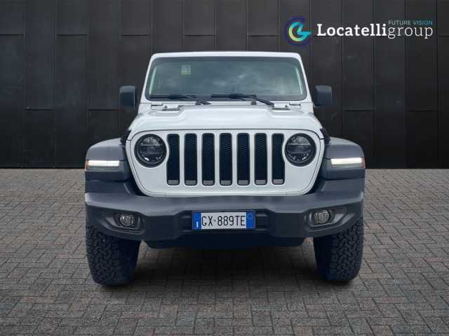 Jeep Wrangler 2.1l - white