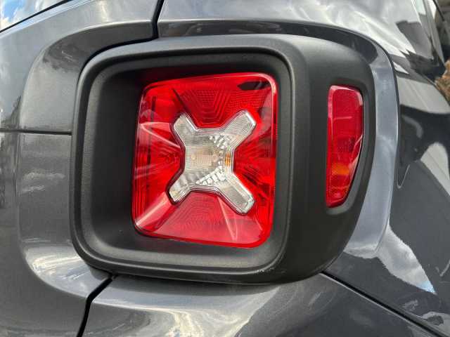 Jeep Renegade 1.5l - grey