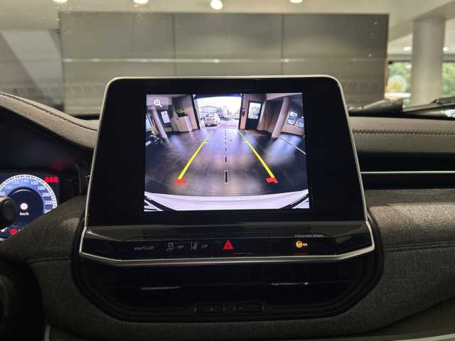 Jeep Compass 1.5l - white