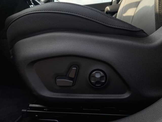 Jeep Compass 1.5l - black