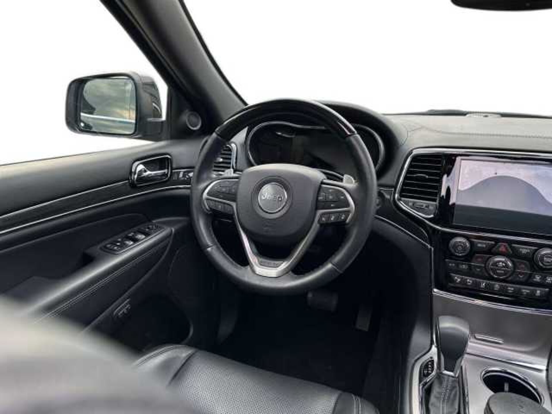 Jeep Grand Cherokee 3.0l - black