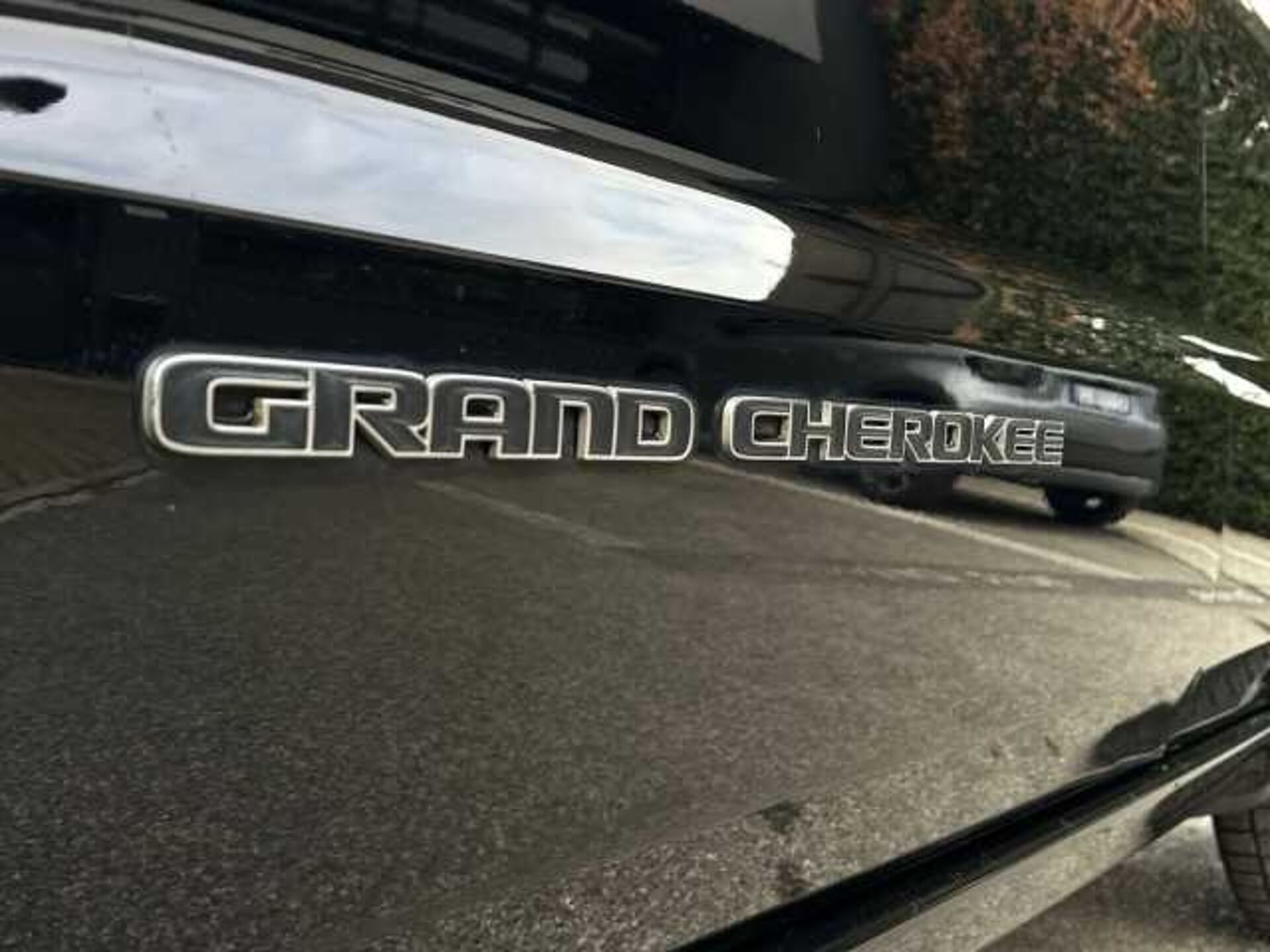 Jeep Grand Cherokee 3.0l - black