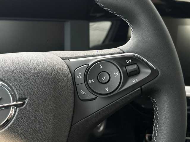 Opel Mokka 1.2l - white