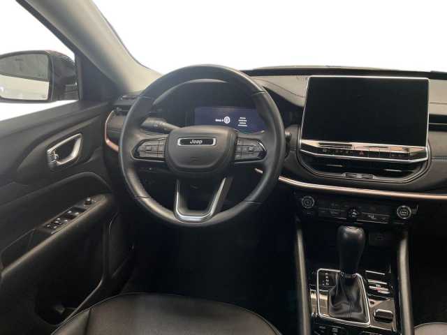 Jeep Compass 1.3l - white