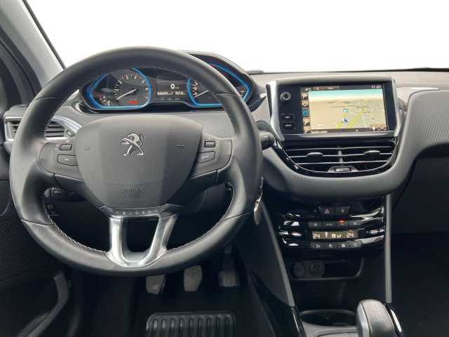 Peugeot 2008 1.2l - silver