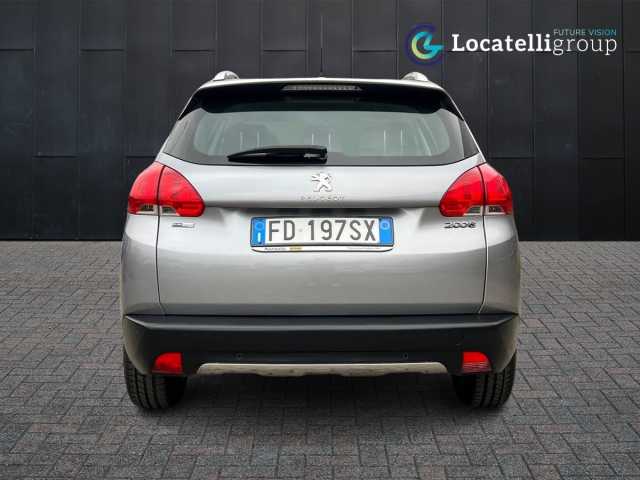 Peugeot 2008 1.2l - silver