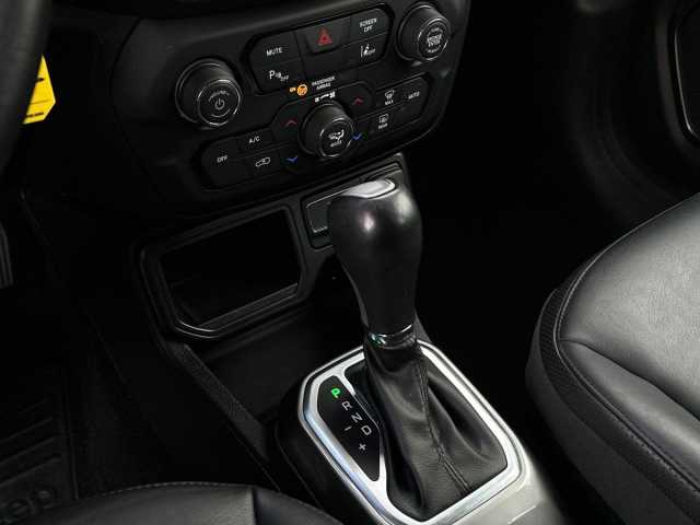 Jeep Renegade 1.3l - white