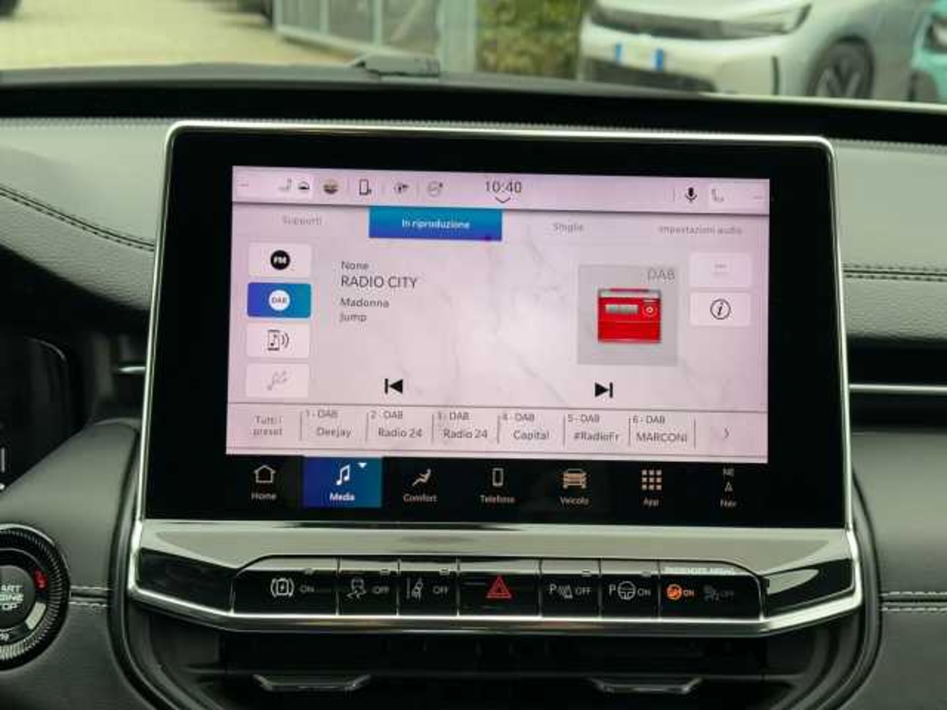 Jeep Compass 1.3l - white