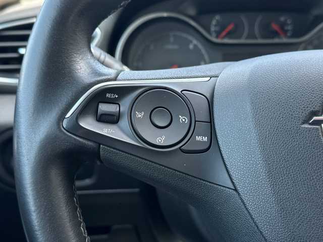 Opel Grandland X 1.6l - grey