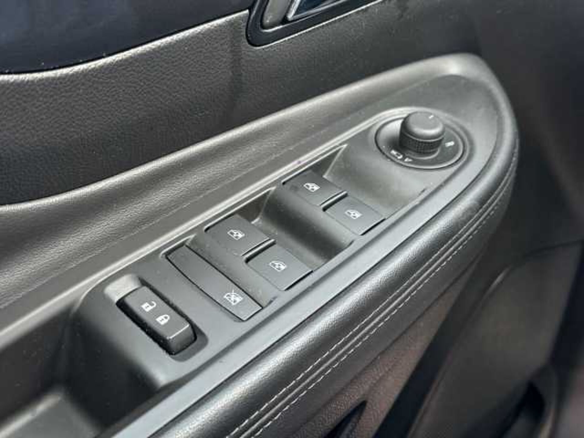 Opel Mokka X 1.4l - beige