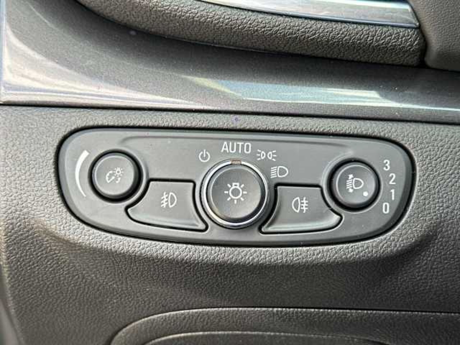 Opel Mokka X 1.4l - beige