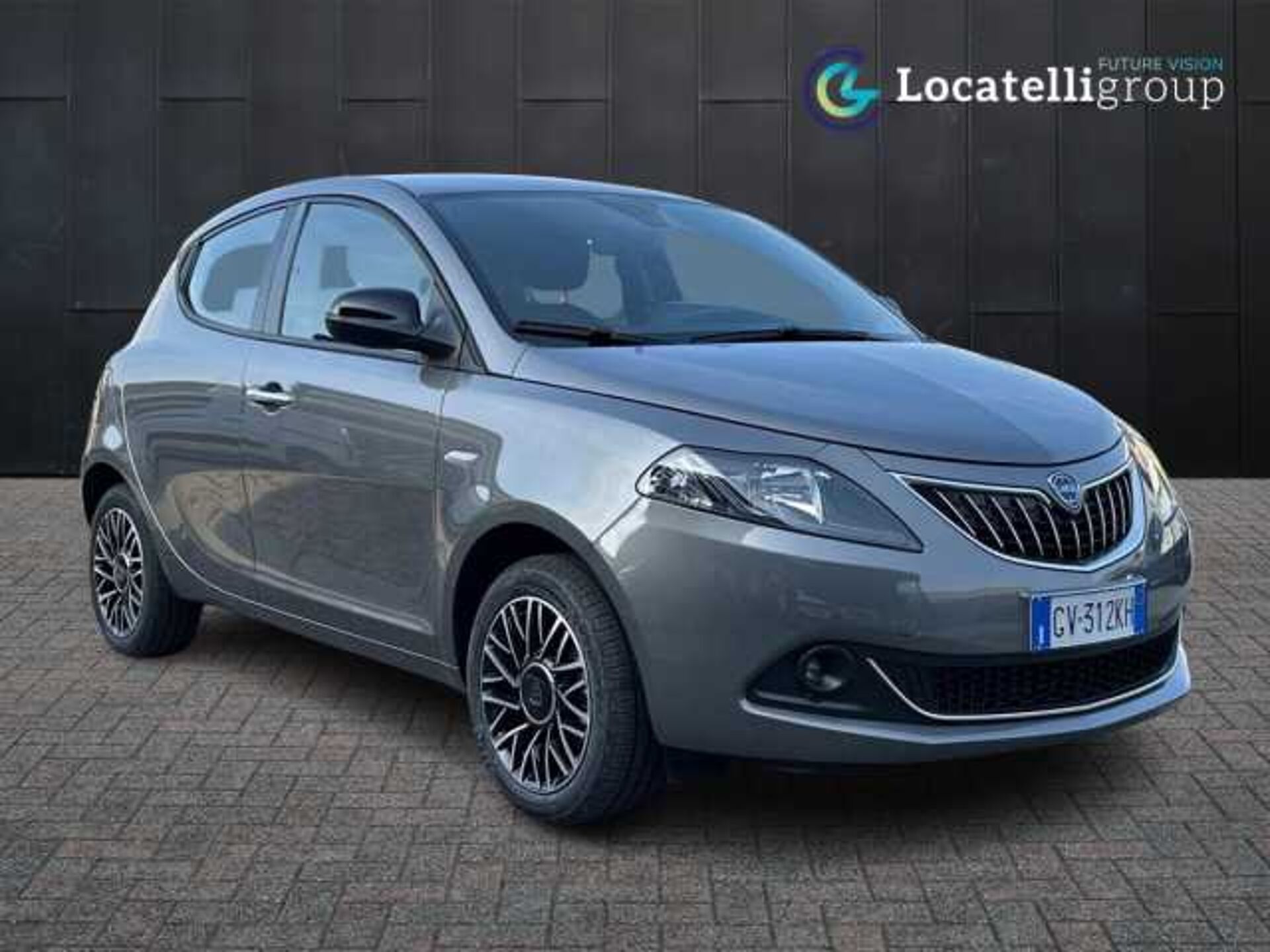 Lancia Ypsilon 1.0l - grey