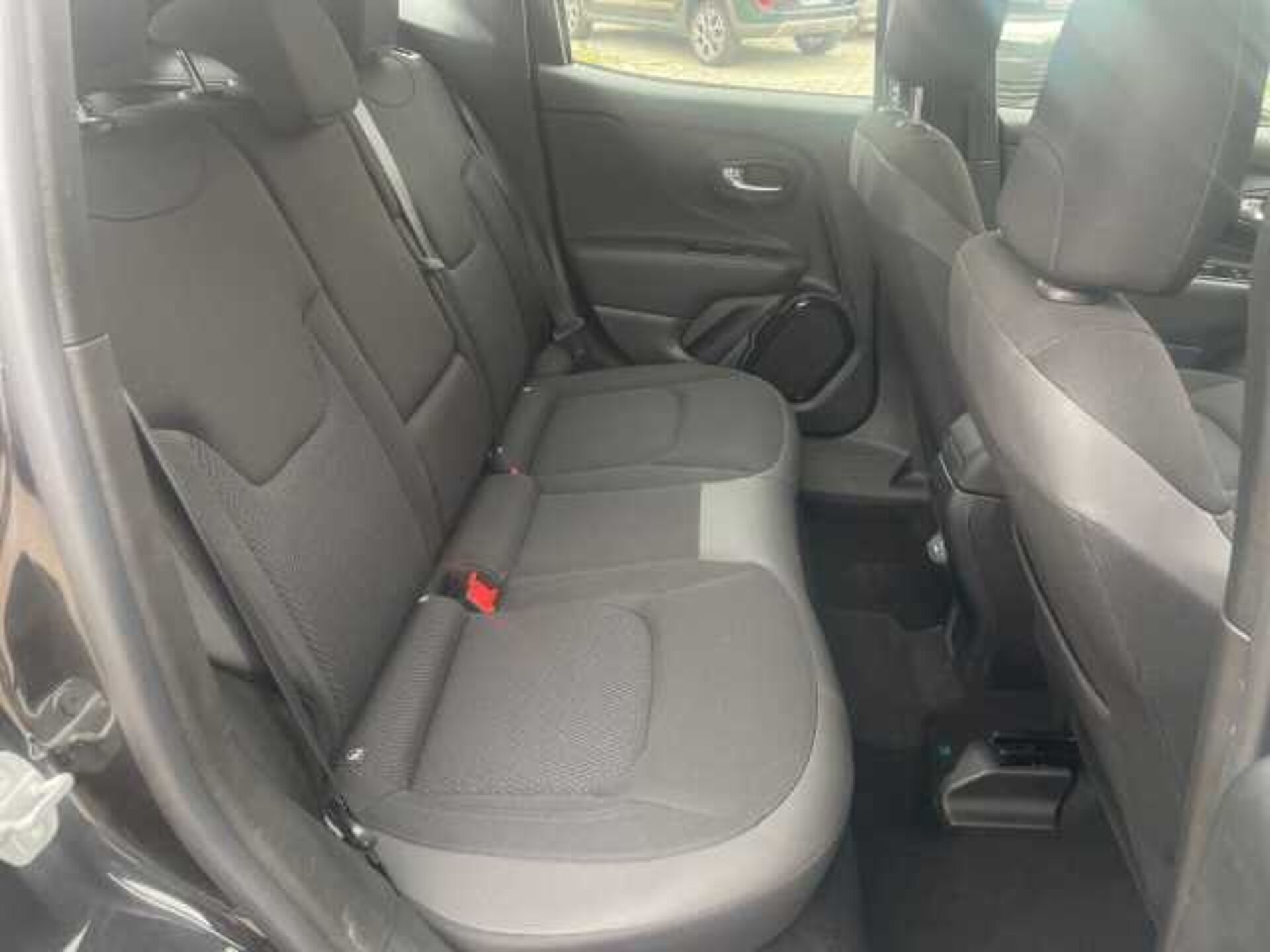 Jeep Renegade 1.0l - black