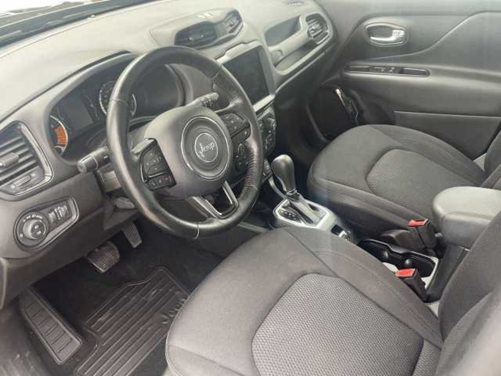 Jeep Renegade 1.0l - black
