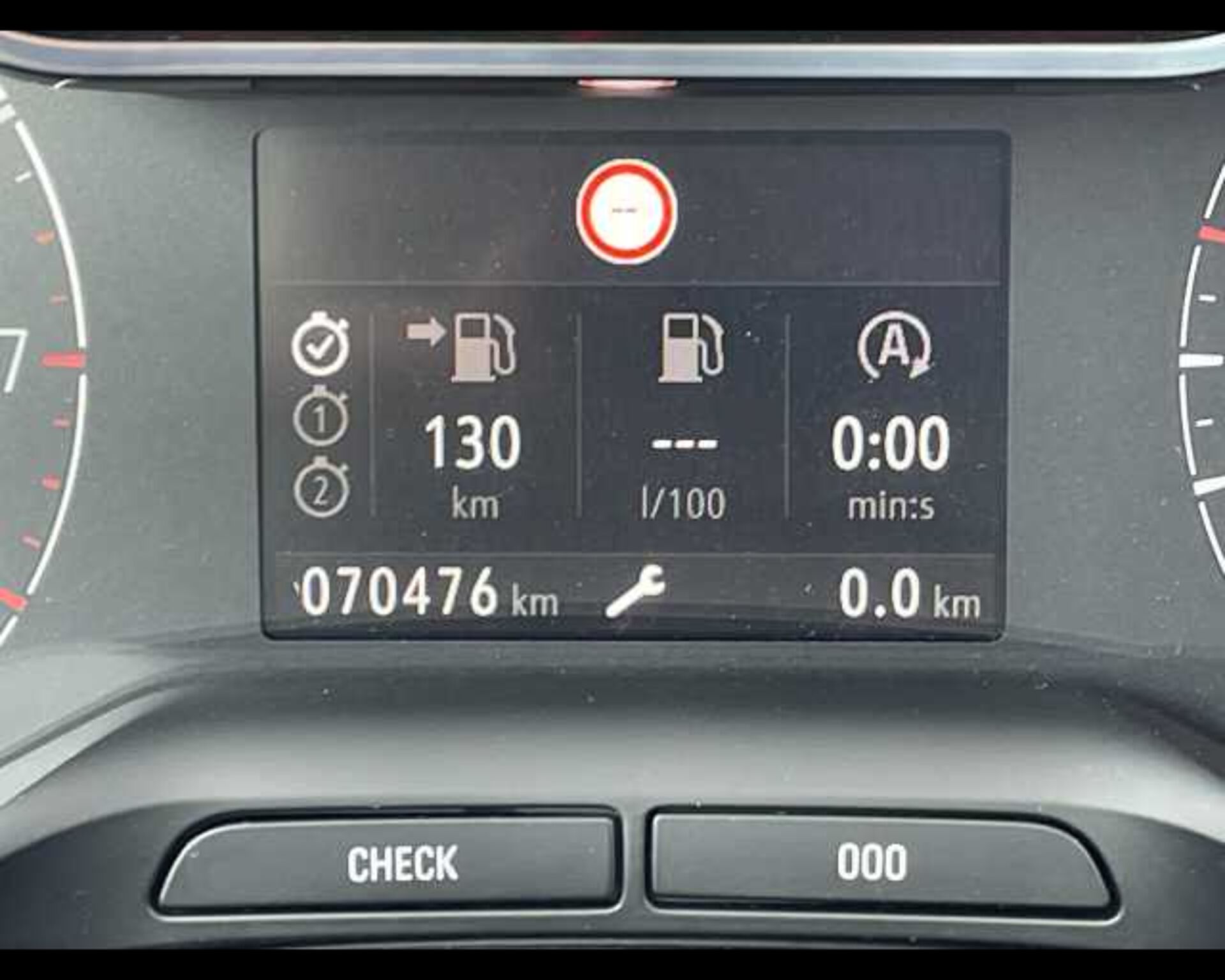 Opel Grandland X 1.5l - grey