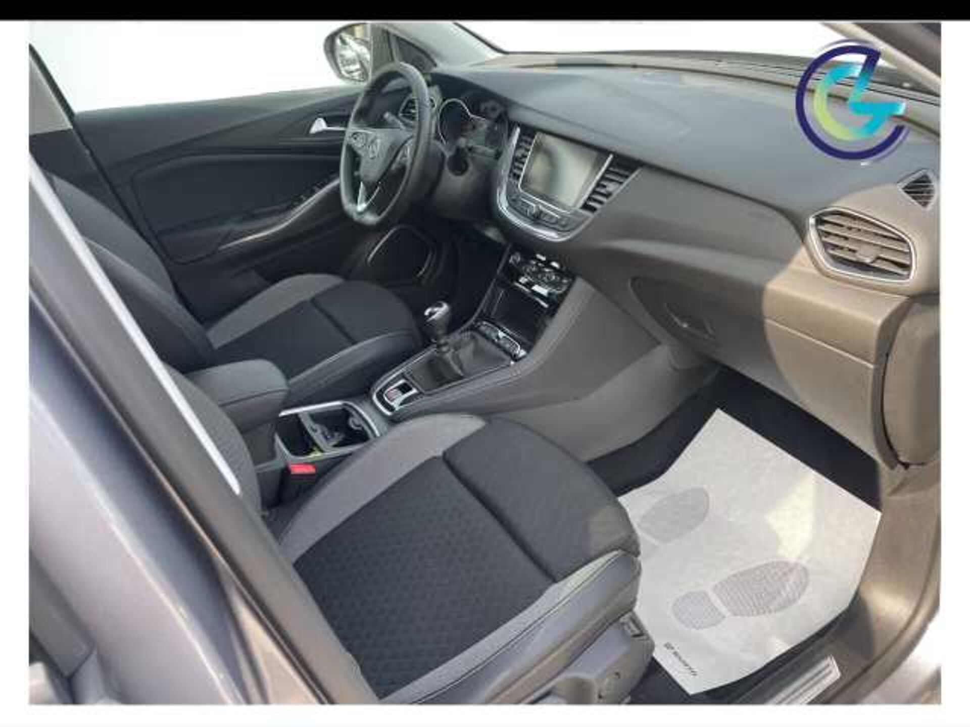 Opel Grandland X 1.5l - grey