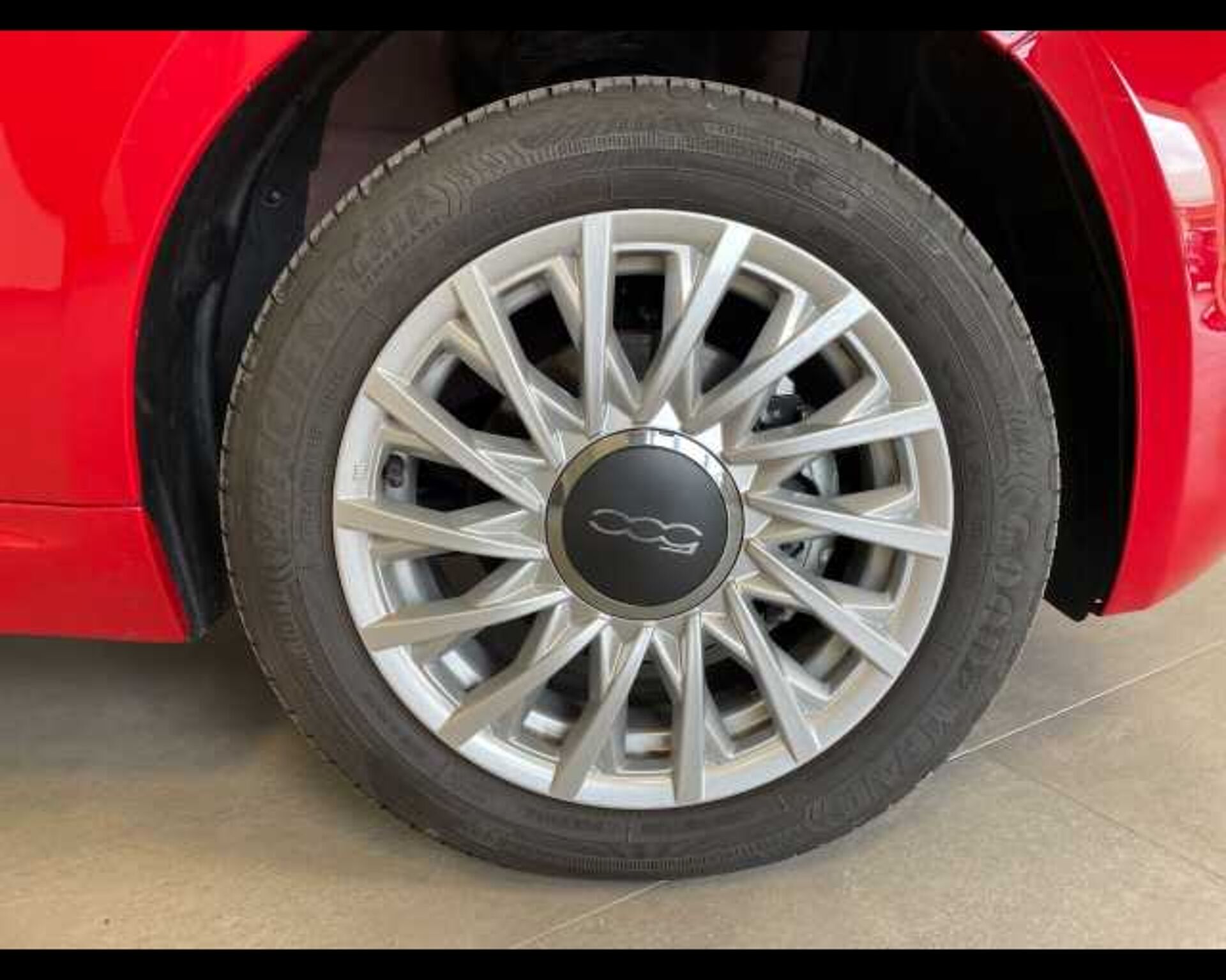 Fiat 500C 1.0l - red