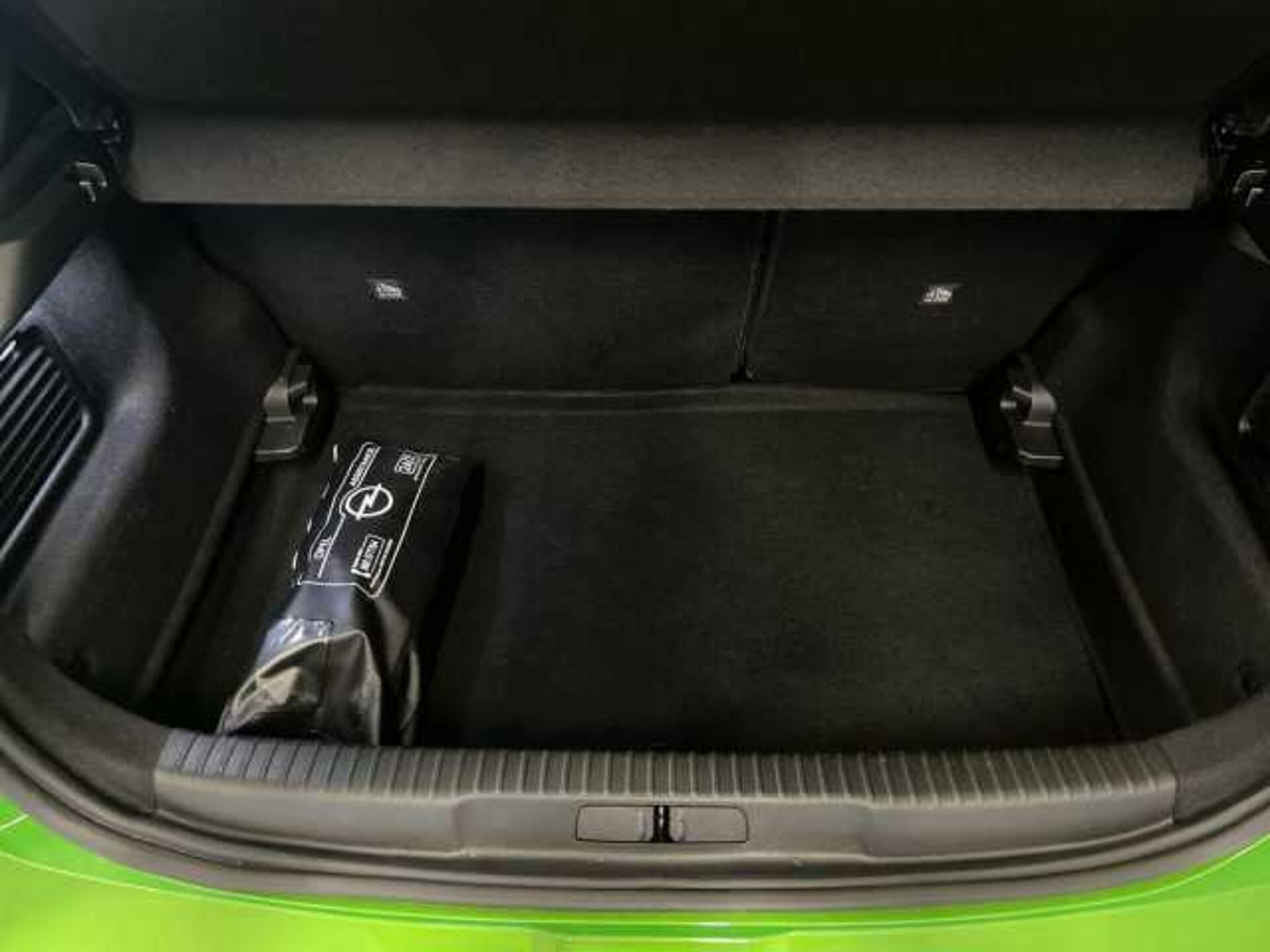 Opel Mokka 1.2l - green