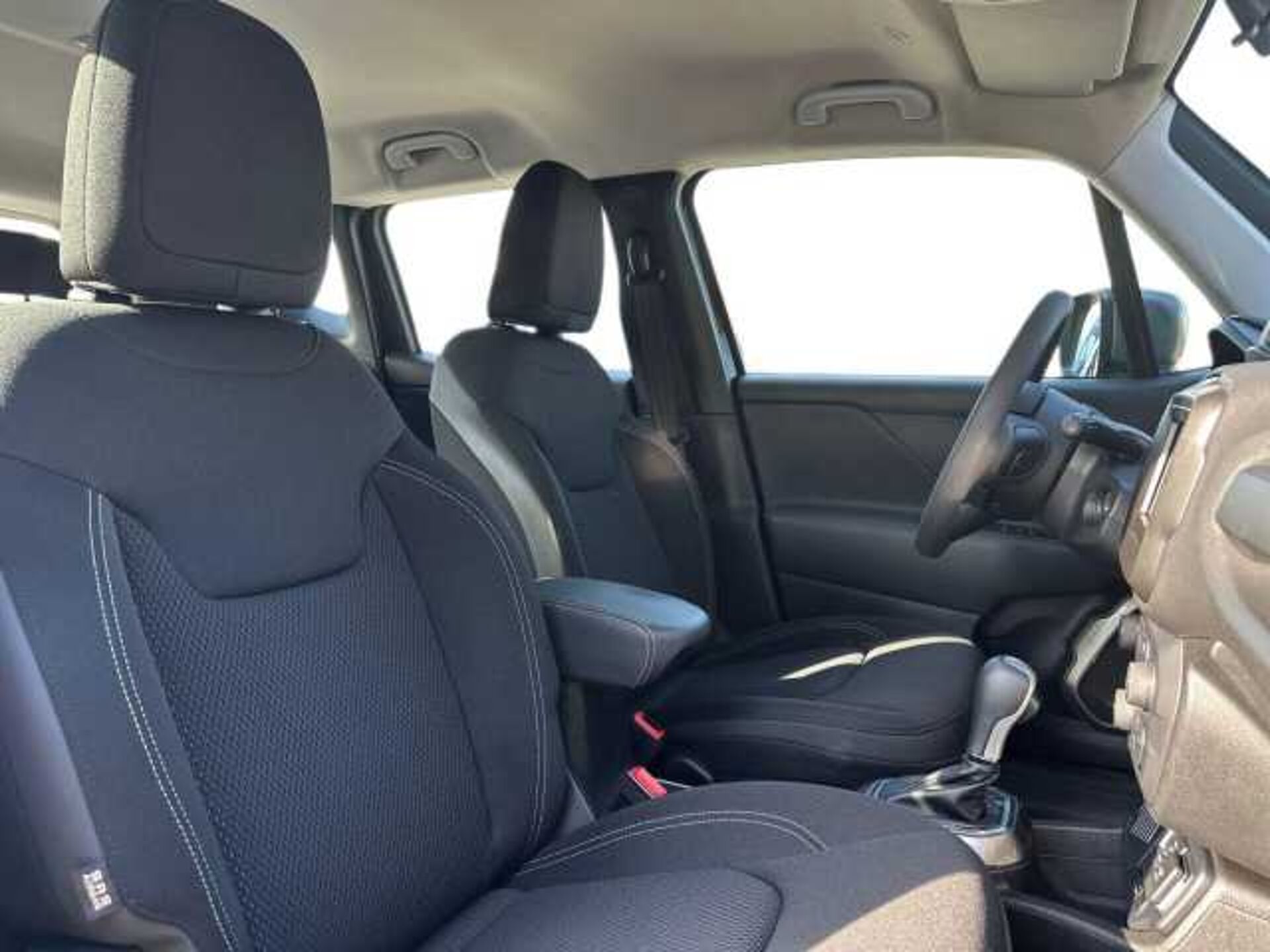 Jeep Renegade 1.3l - black