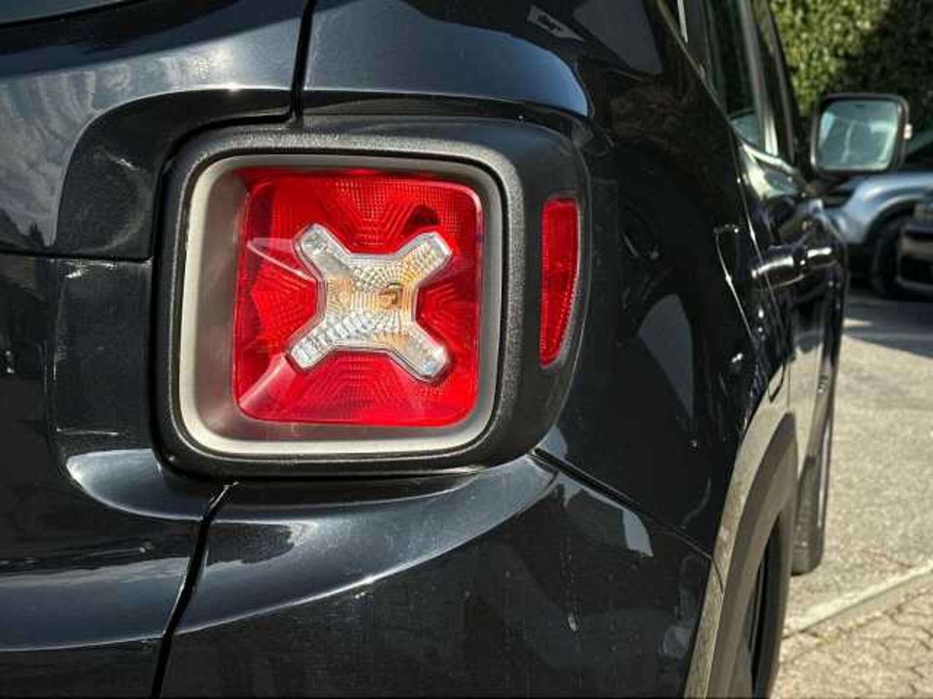 Jeep Renegade 1.3l - black