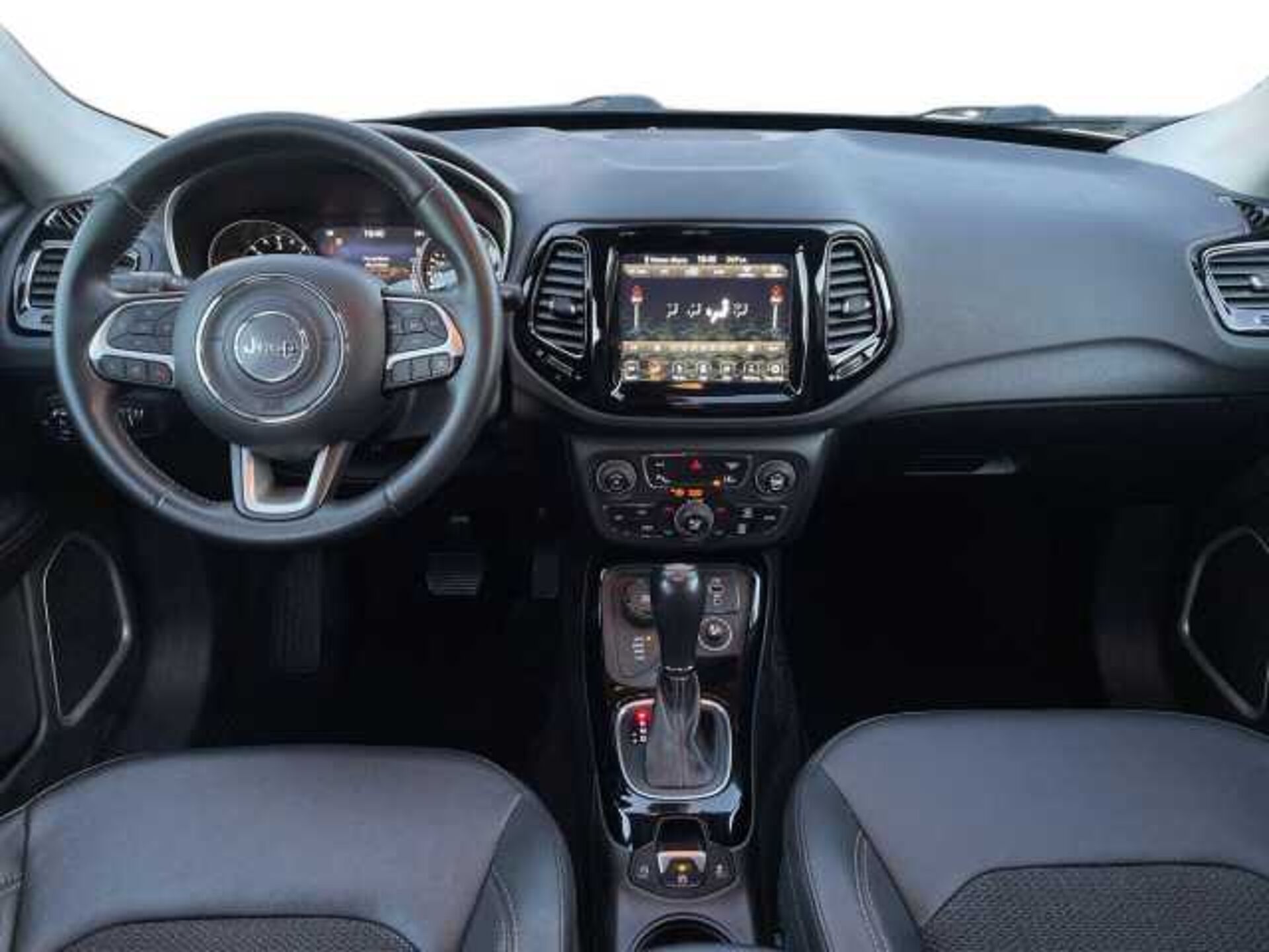 Jeep Compass 2.0l - white
