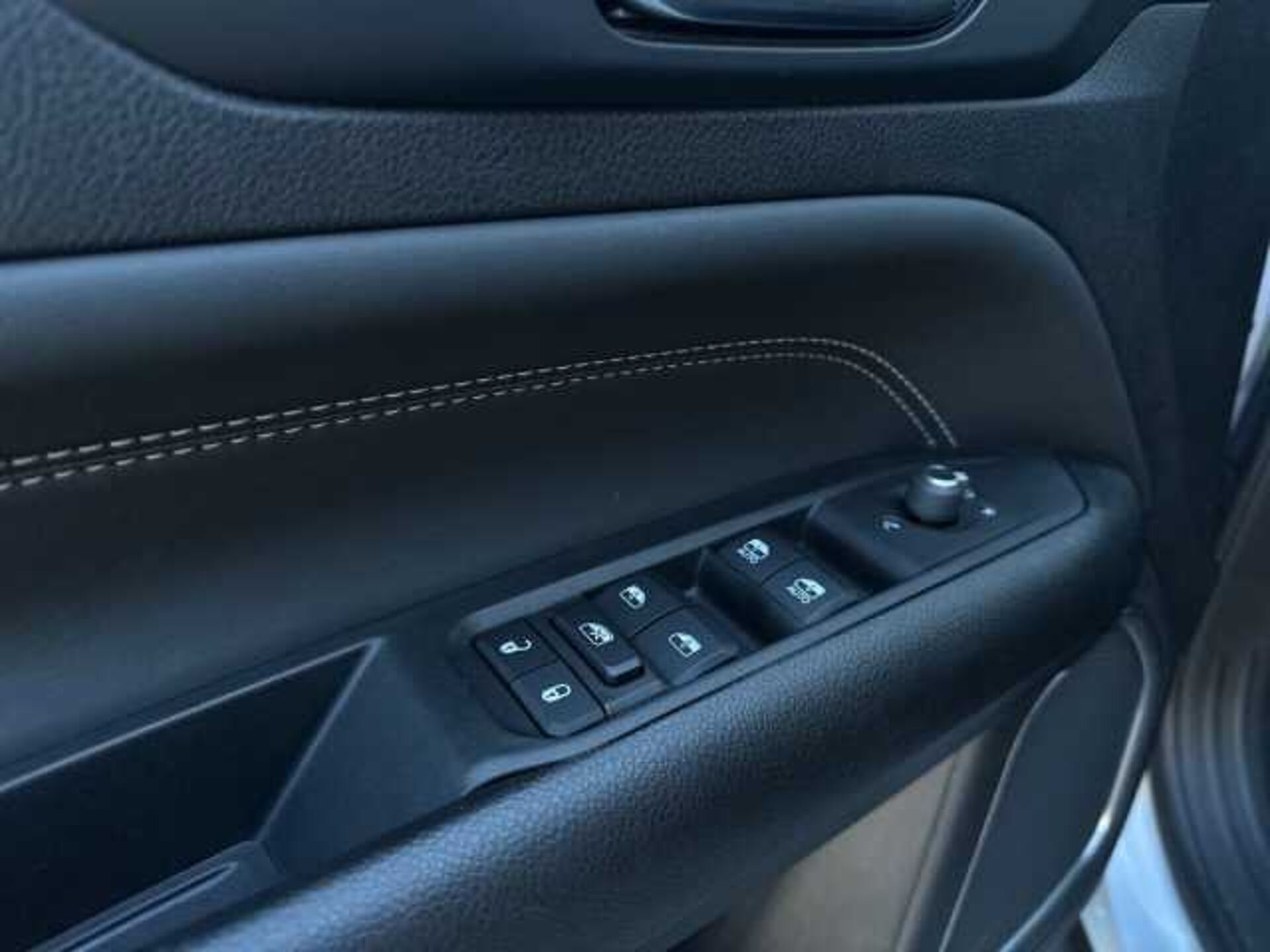 Jeep Compass 1.3l - grey