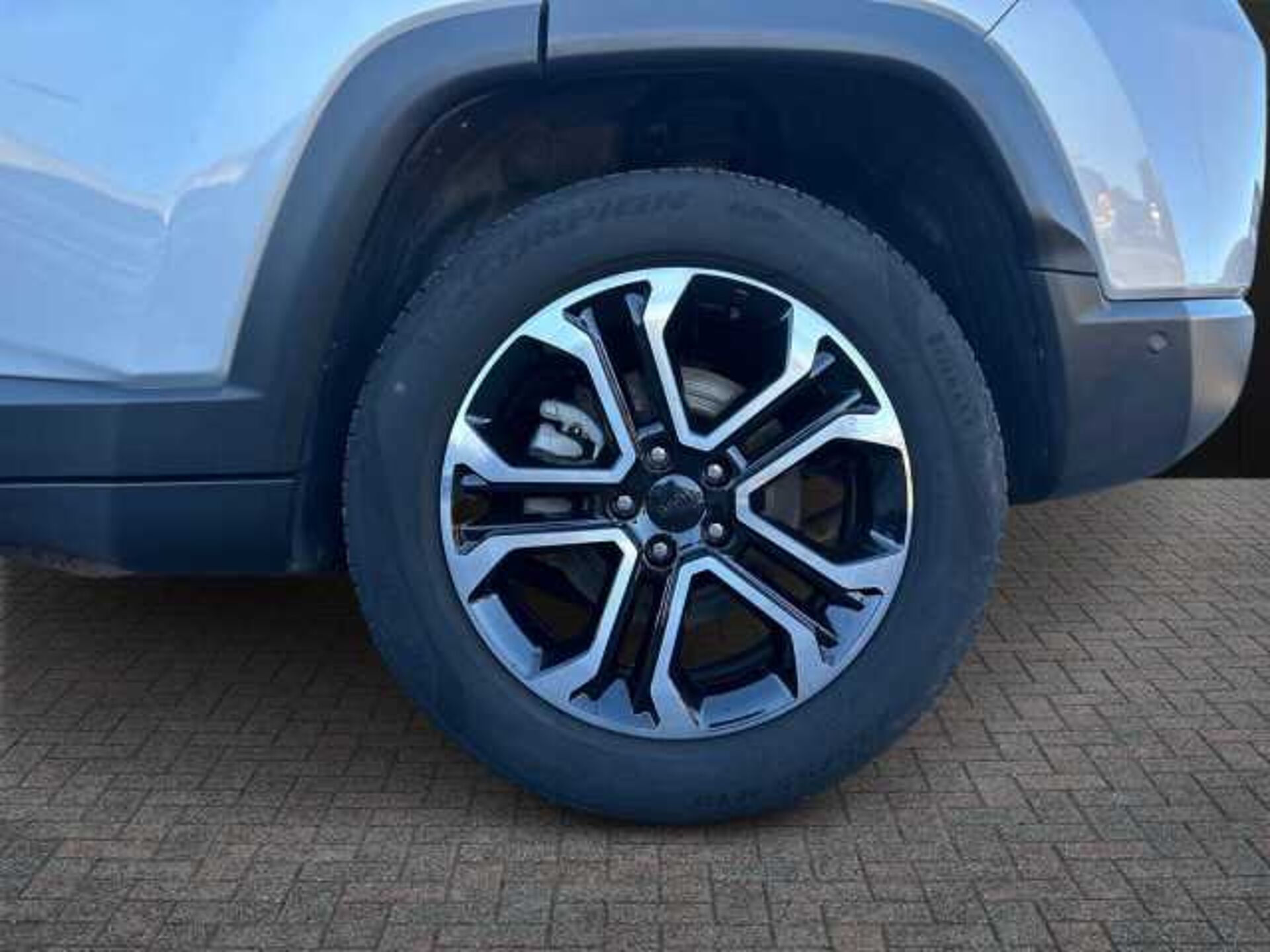 Jeep Compass 1.3l - grey