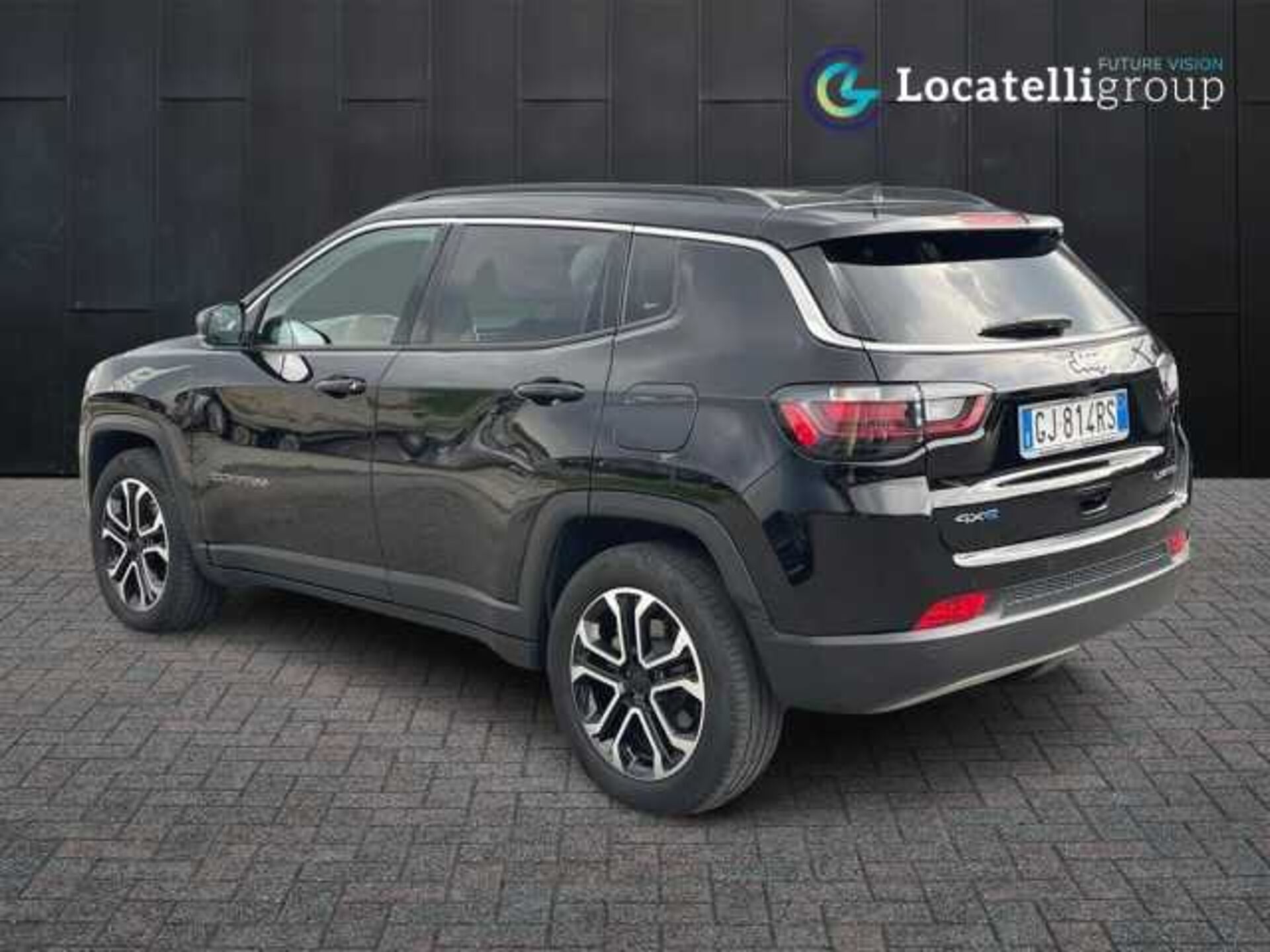 Jeep Compass 1.3l - black