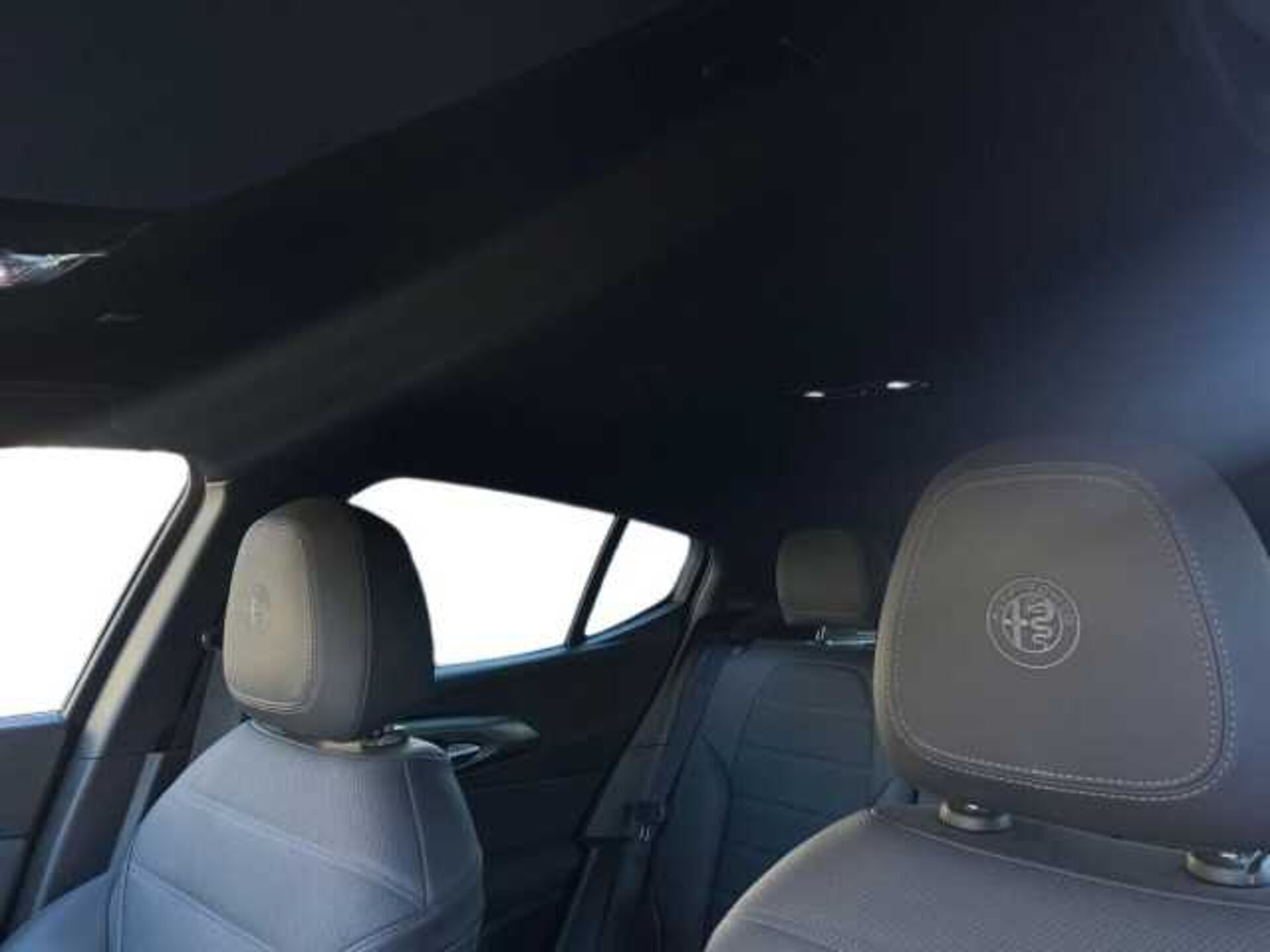 Alfa Romeo Tonale 1.5l - grey