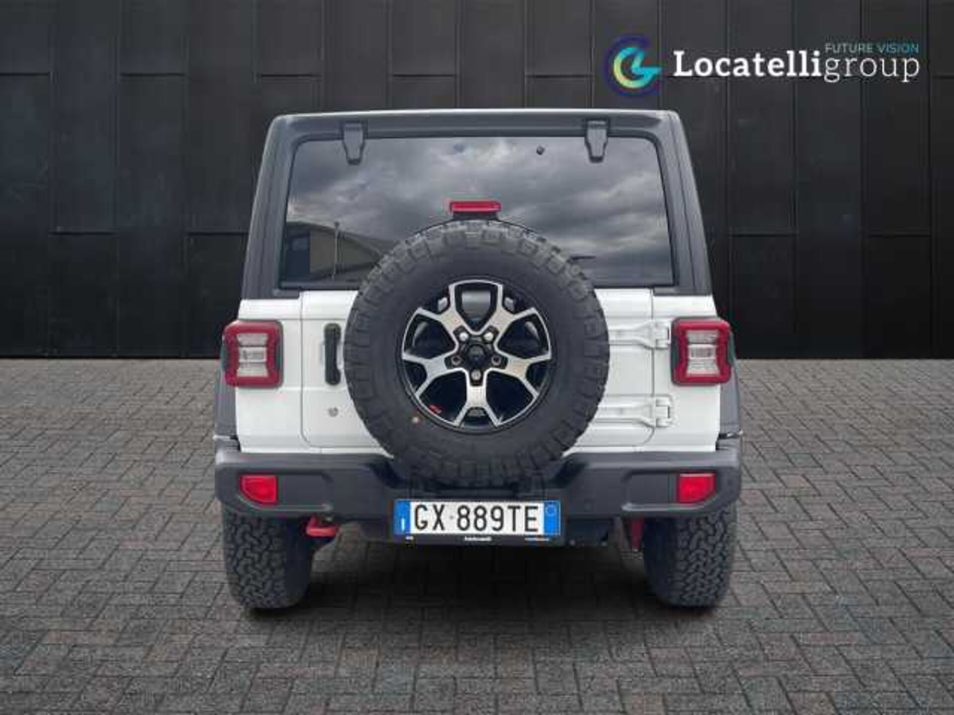 Jeep Wrangler 2.1l - white
