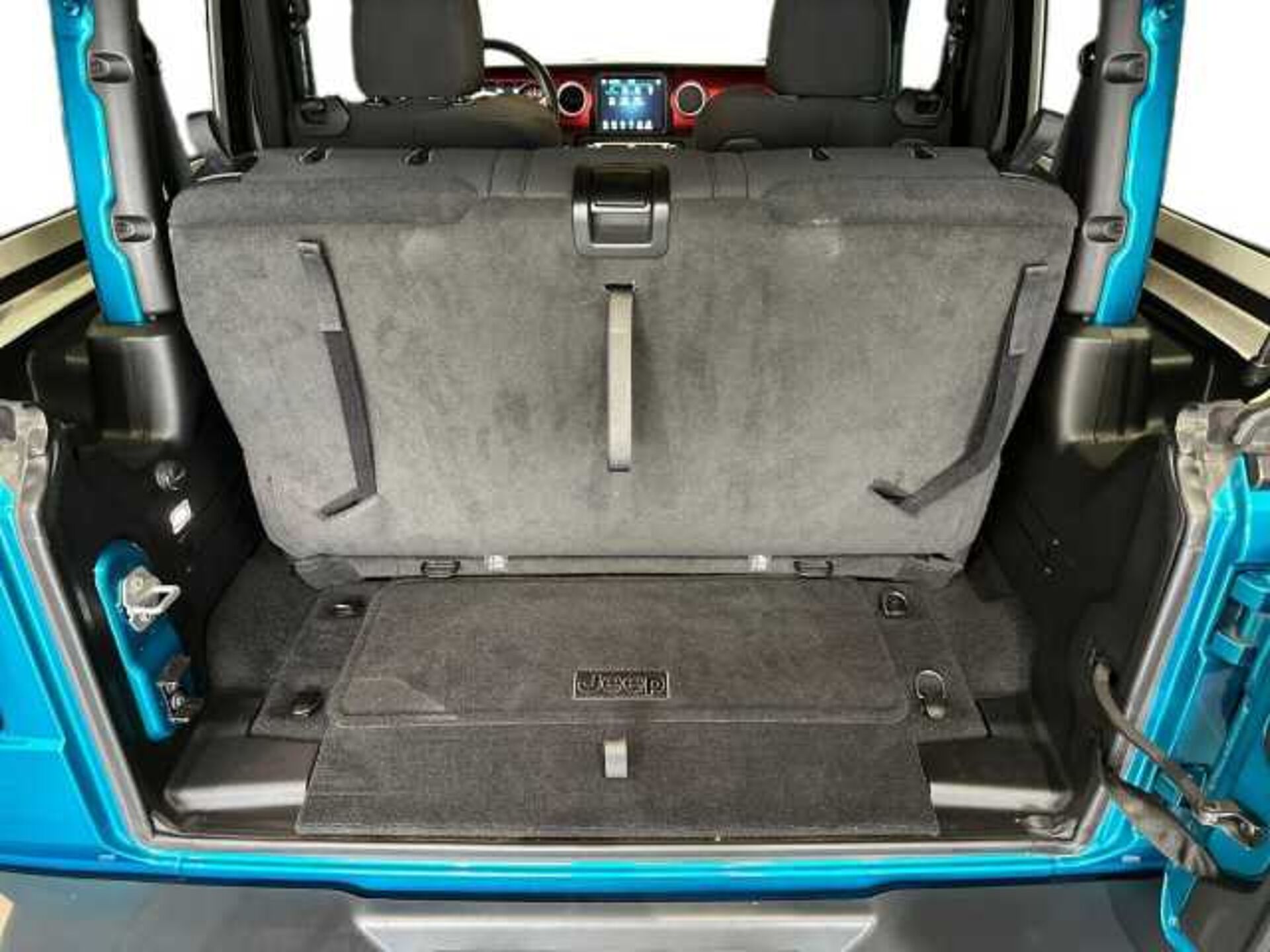 Jeep Wrangler 2.1l - blue