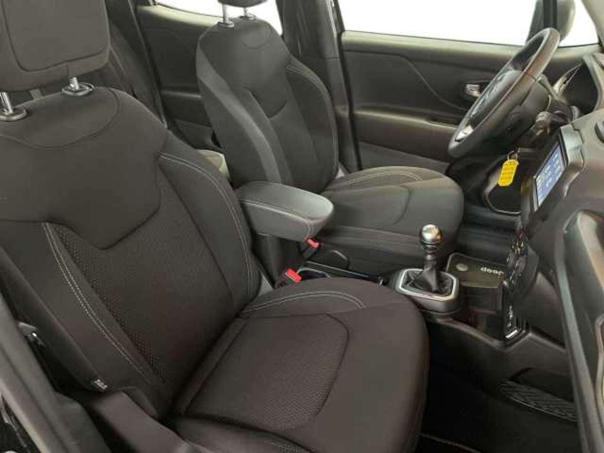 Jeep Renegade 1.6l - black