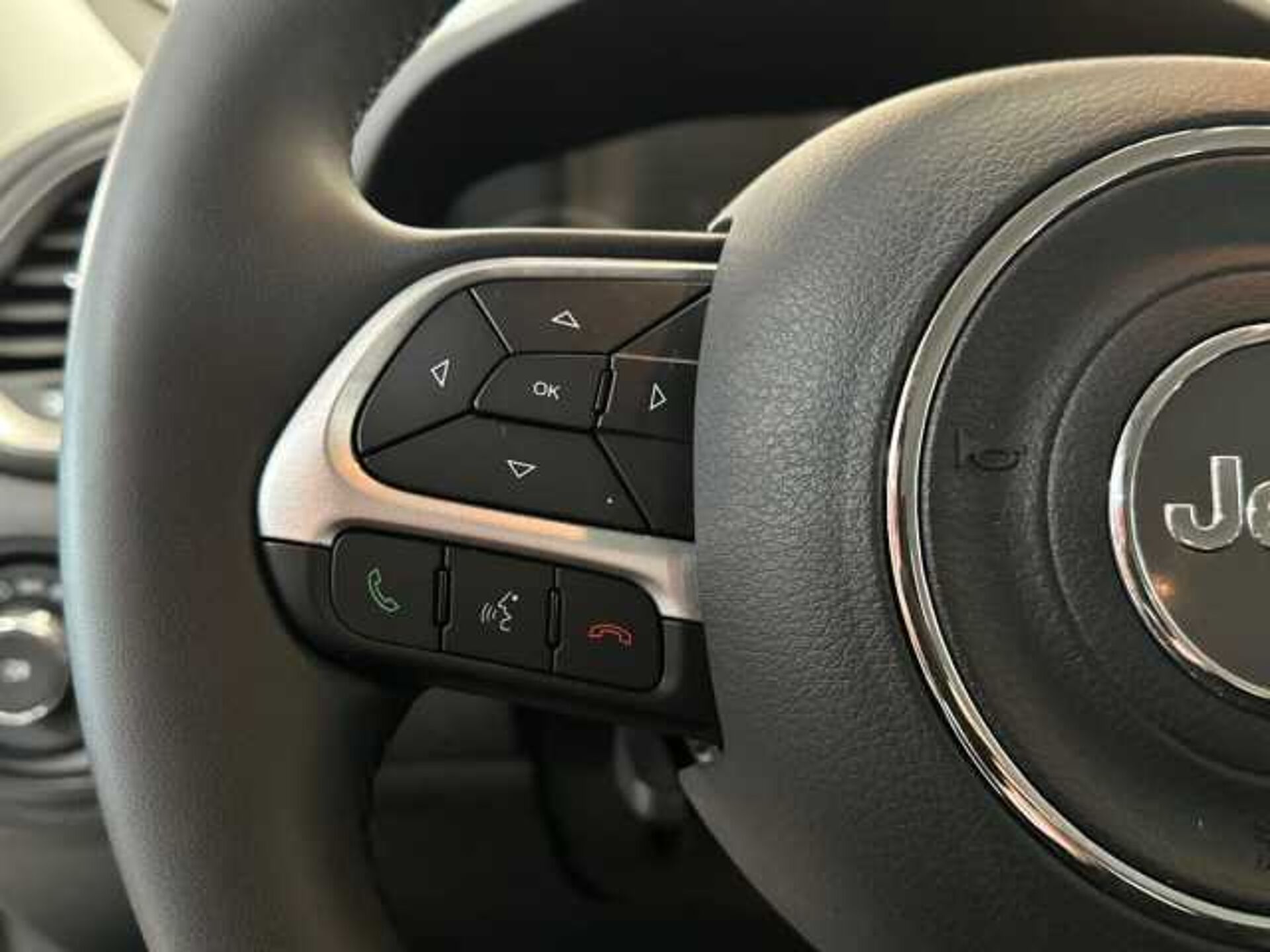 Jeep Renegade 1.5l - grey