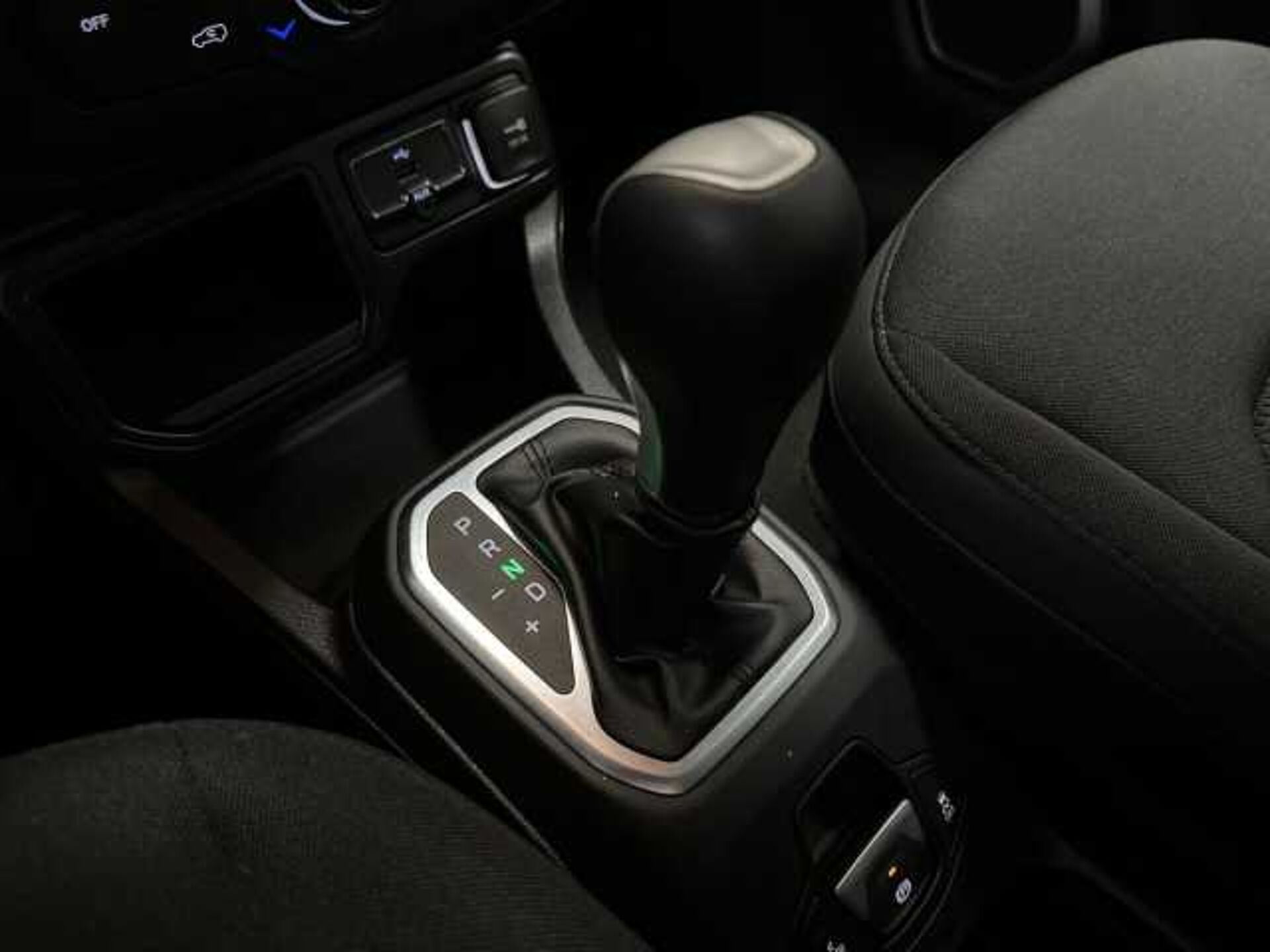 Jeep Renegade 1.5l - grey