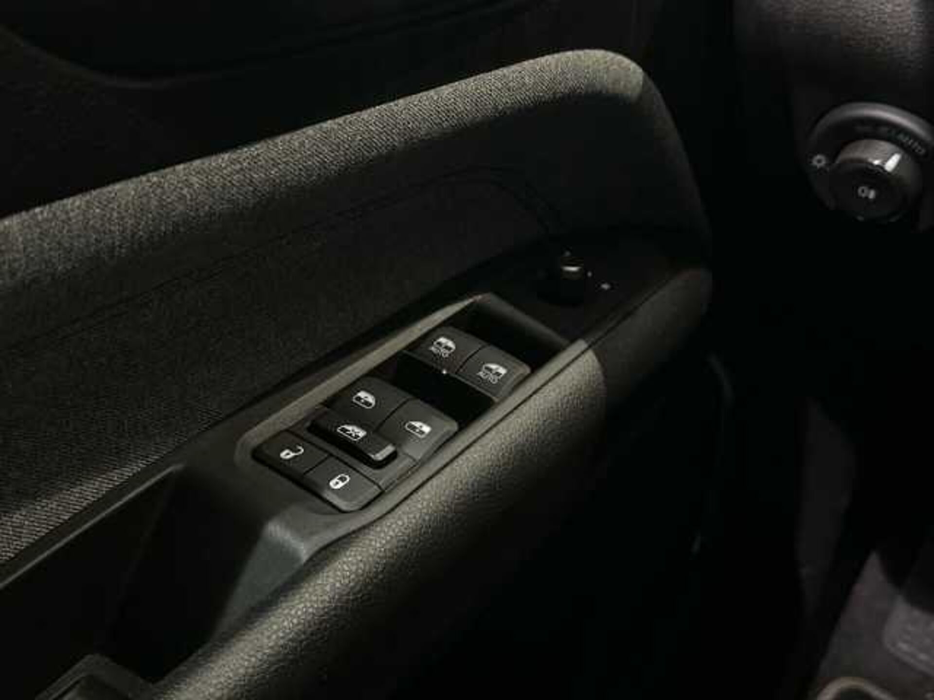 Jeep Compass 1.5l - white