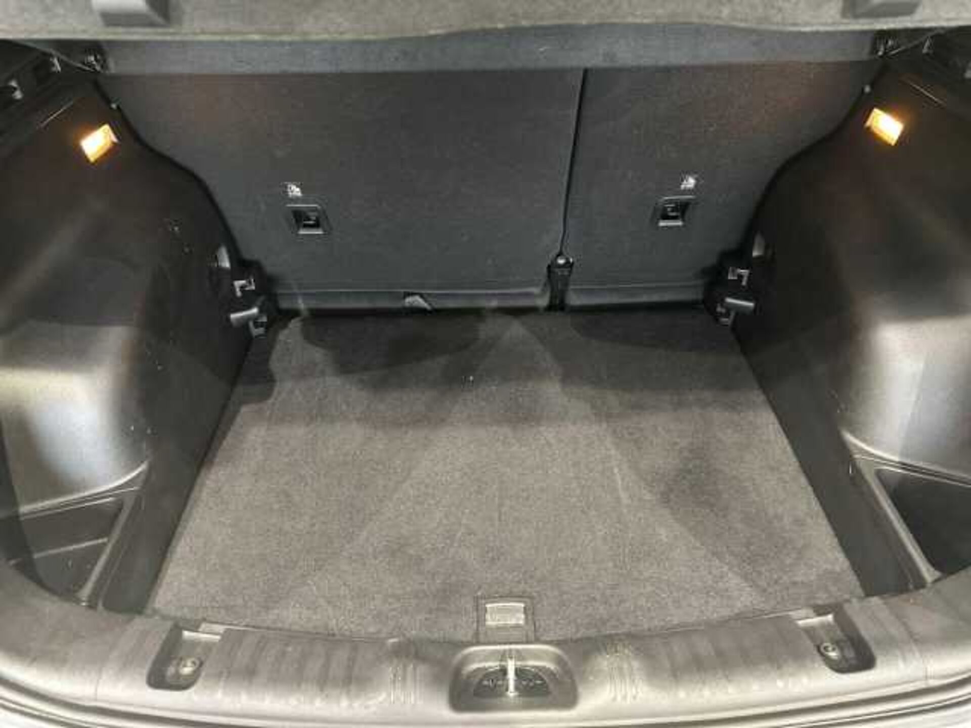 Jeep Compass 1.5l - white