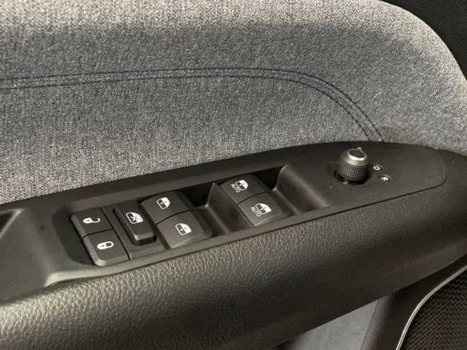 Jeep Compass 1.6l - grey