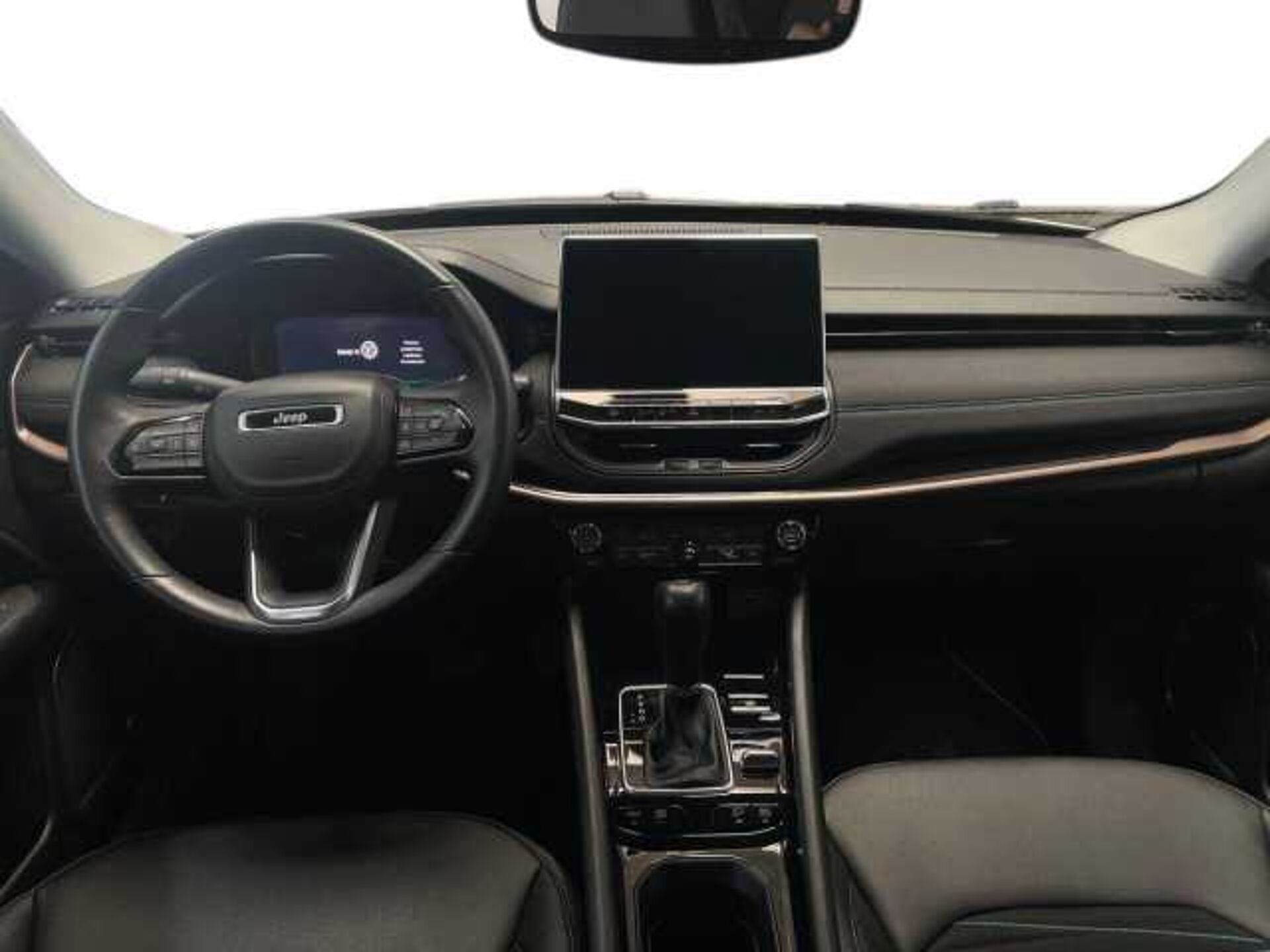 Jeep Compass 1.3l - white