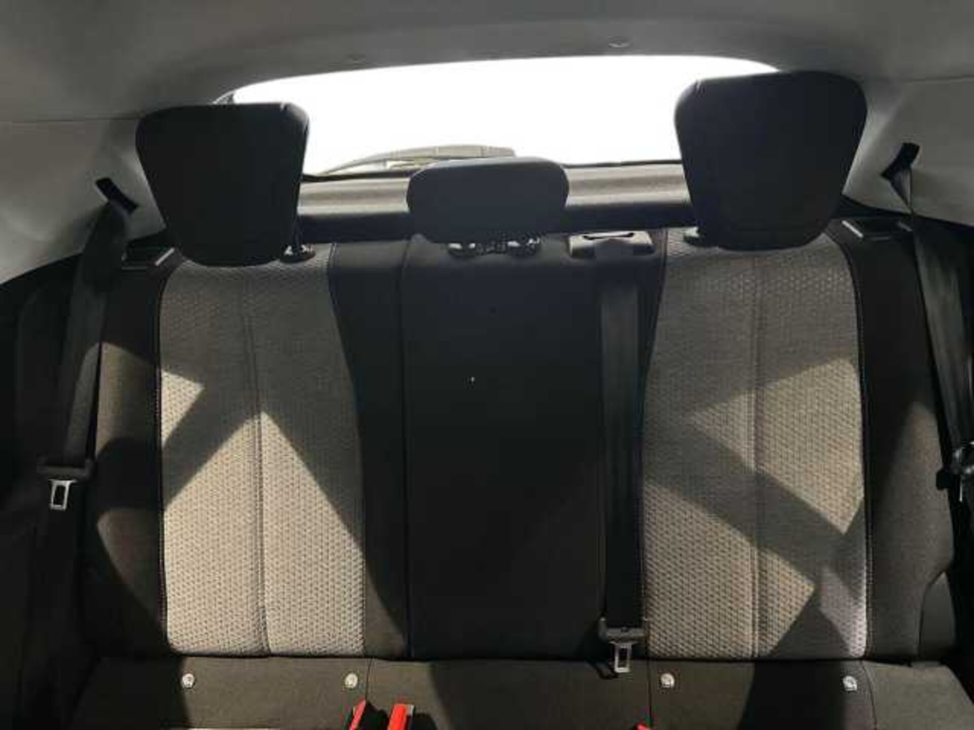 Opel Corsa 1.2l - white